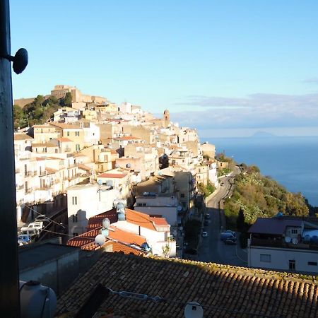 Siciliana Apartment Caronia Bagian luar foto